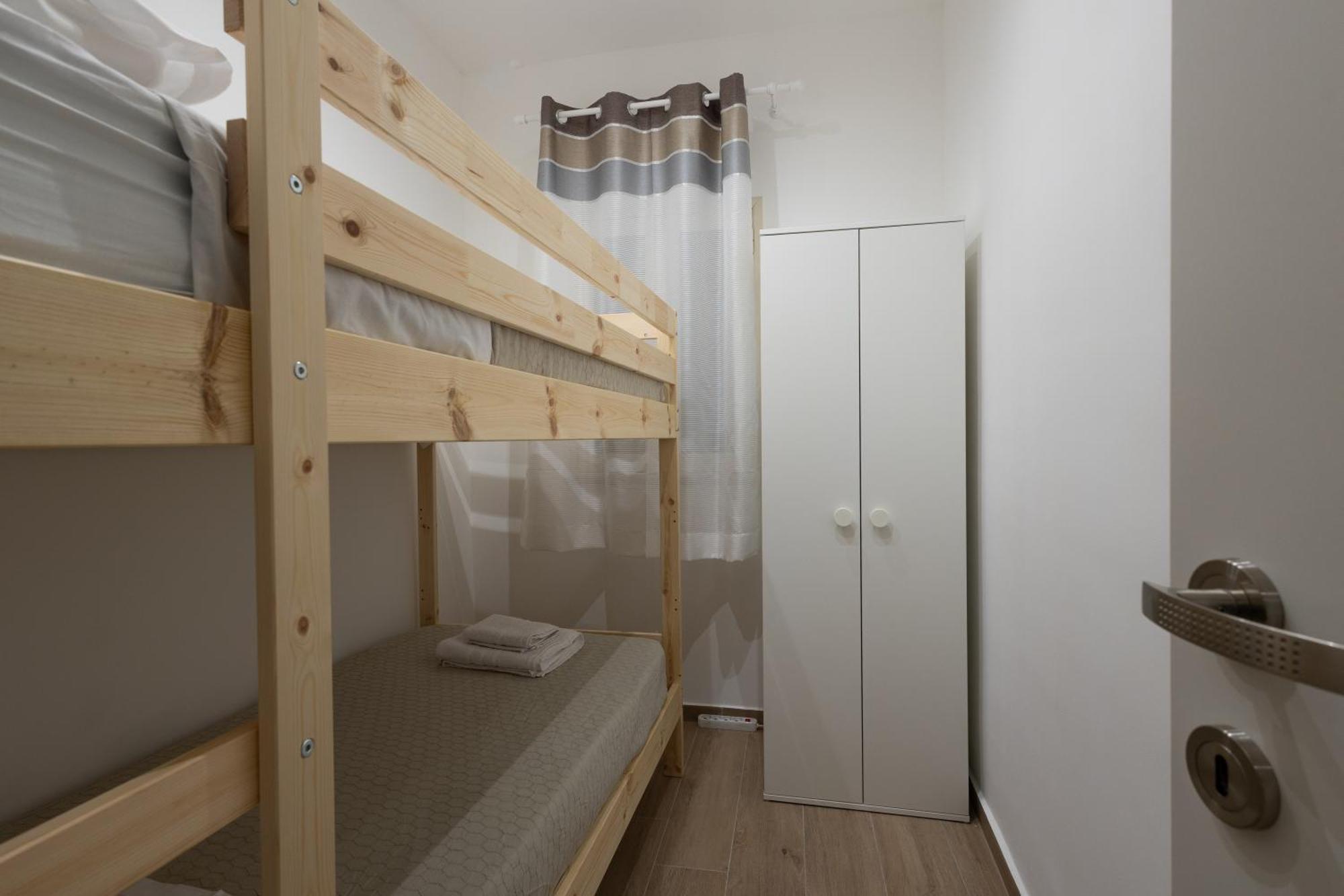 Ludo Holiday House - Charming Con Patio A Due Passi Dalla Cattedrale Παλέρμο Εξωτερικό φωτογραφία
