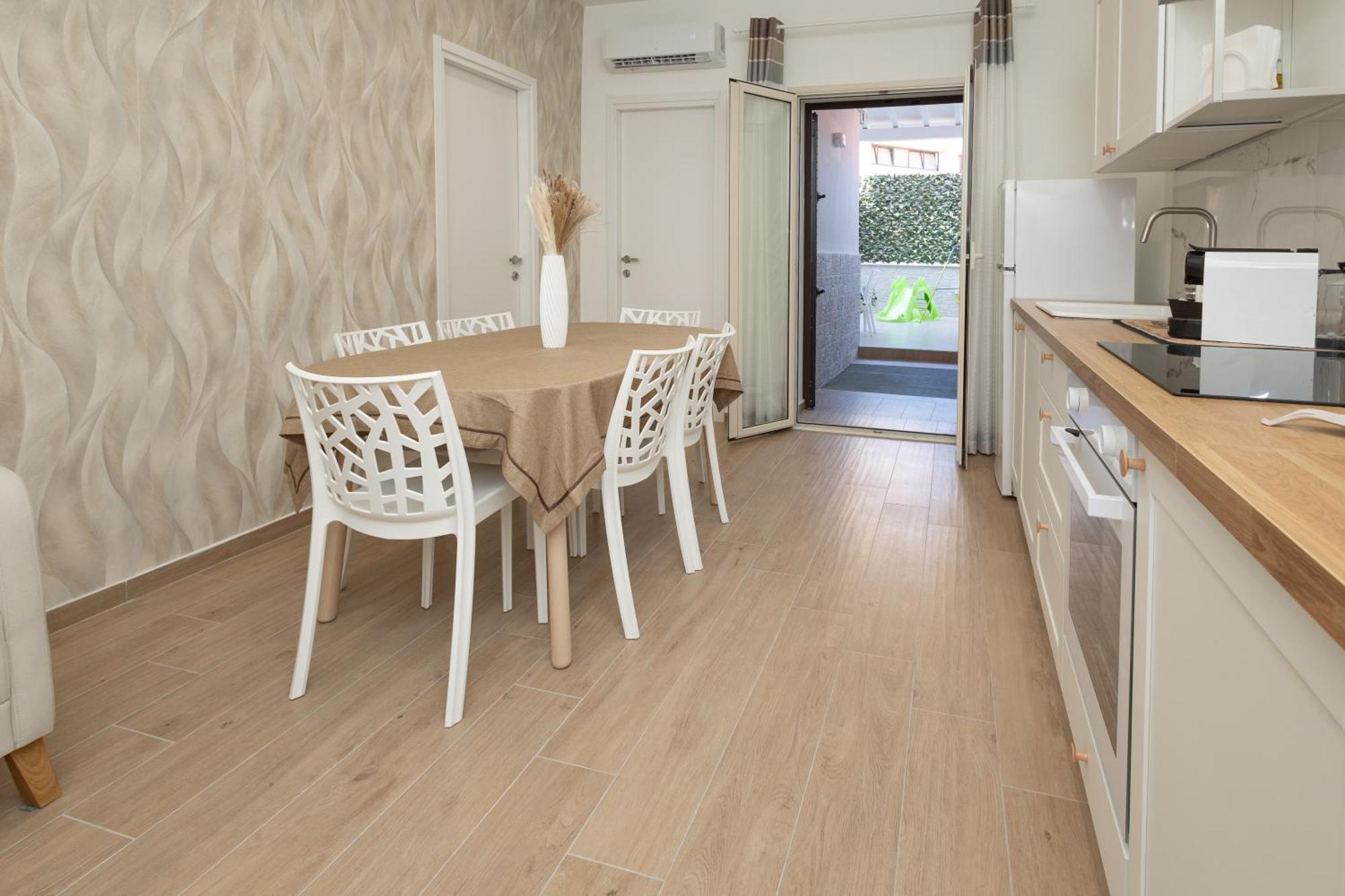 Ludo Holiday House - Charming Con Patio A Due Passi Dalla Cattedrale Παλέρμο Εξωτερικό φωτογραφία