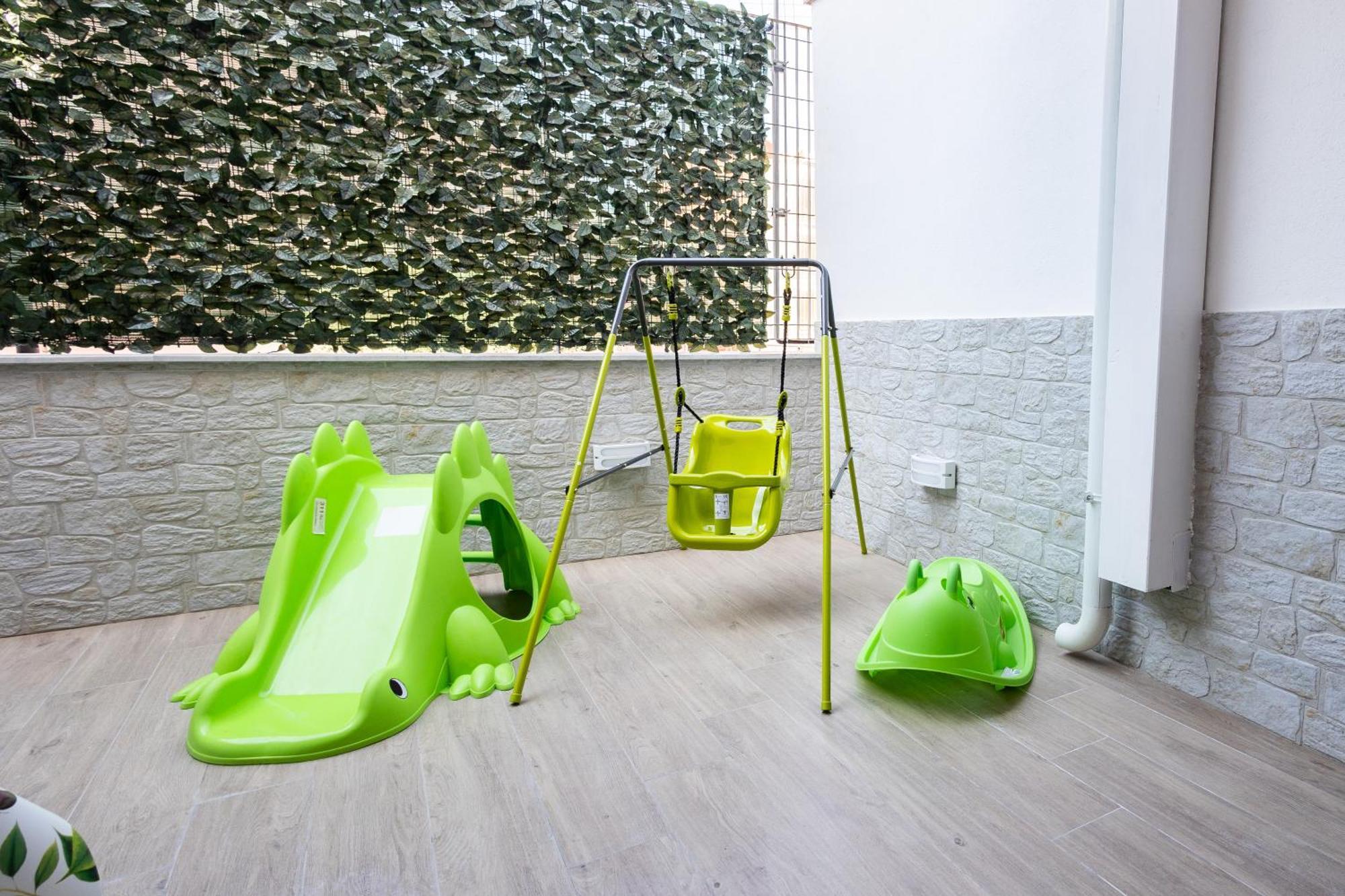 Ludo Holiday House - Charming Con Patio A Due Passi Dalla Cattedrale Παλέρμο Εξωτερικό φωτογραφία